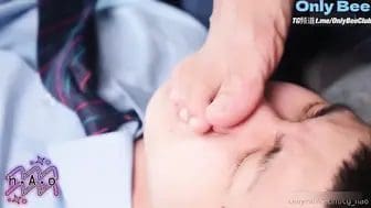 [Internet Porn Intern] Unknowingly Becoming a Sex Slave of a Senior: The Threat and Temptation of Campus Graduating Seniors_