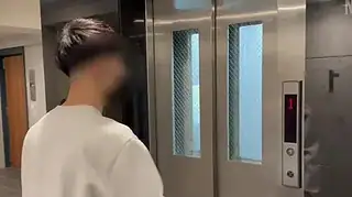 Y63-彼女持ちノンケが目隠し待機！！ 普段は彼女にアナル攻めされまくってるドMくんです???? P18もあるゲイの巨根をフェラ！！お尻に生挿入！！
