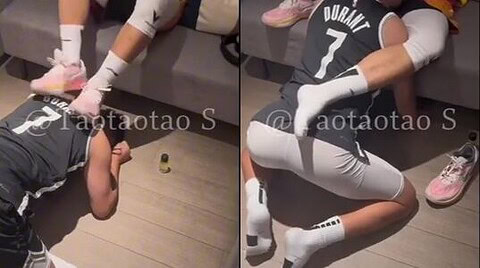 【TaotaotaoTaotaotaoS】Serving the sports boy’s younger brother 45 stinky feet